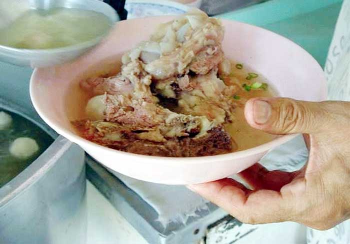 ร้านก๋วยเตี๋ยวโกกัง อ.นาโยง จ.ตรัง