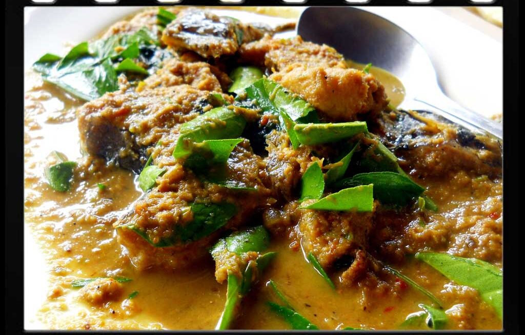 ร้านอาหารยายปวด